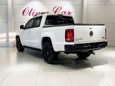 VOLKSWAGEN AMAROK 2.0 4X4 TDI COMFORTILINE CD 2019/2020 ÓTIMA CAR FLORES DA CUNHA / Carros no Vale