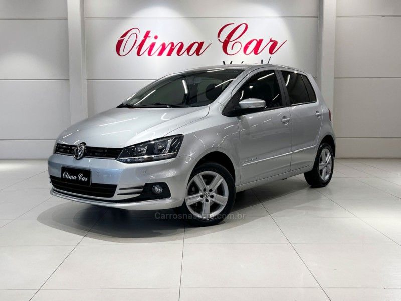 VOLKSWAGEN FOX 1.6 COMFORTLINE 8V 2015/2016 ÓTIMA CAR FLORES DA CUNHA / Carros no Vale VOLKSWAGEN FOX 1.6 COMFORTLINE 8V 2015/2016 ÓTIMA CAR FLORES DA CUNHA / Carros no Vale