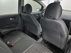 VOLKSWAGEN FOX 1.6 COMFORTLINE 8V 2015/2016 ÓTIMA CAR FLORES DA CUNHA / Carros no Vale