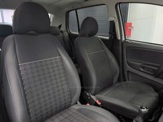 VOLKSWAGEN FOX 1.6 COMFORTLINE 8V 2015/2016 ÓTIMA CAR FLORES DA CUNHA / Carros no Vale