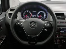 VOLKSWAGEN FOX 1.6 COMFORTLINE 8V 2015/2016 ÓTIMA CAR FLORES DA CUNHA / Carros no Vale