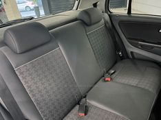 VOLKSWAGEN FOX 1.6 COMFORTLINE 8V 2015/2016 ÓTIMA CAR FLORES DA CUNHA / Carros no Vale