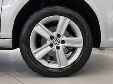VOLKSWAGEN FOX 1.6 COMFORTLINE 8V 2015/2016 ÓTIMA CAR FLORES DA CUNHA / Carros no Vale