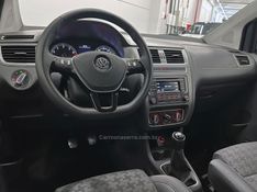VOLKSWAGEN FOX 1.6 COMFORTLINE 8V 2015/2016 ÓTIMA CAR FLORES DA CUNHA / Carros no Vale