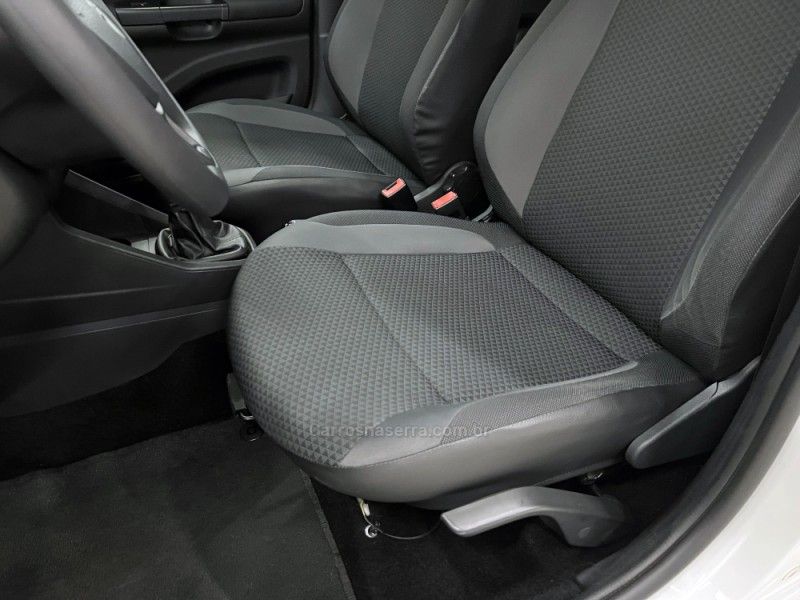 VOLKSWAGEN GOL 1.0 12V MPI TOTALFLEX 2019/2020 ÓTIMA CAR FLORES DA CUNHA / Carros no Vale
