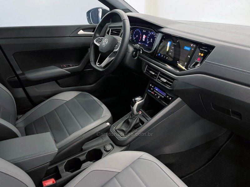 VOLKSWAGEN NIVUS 1.0 TSI HIGHLINE 2023/2024 ÓTIMA CAR FLORES DA CUNHA / Carros no Vale