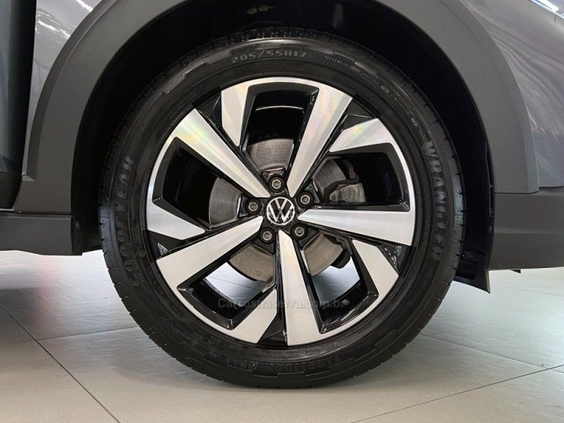 VOLKSWAGEN NIVUS 1.0 TSI HIGHLINE 2023/2024 ÓTIMA CAR FLORES DA CUNHA / Carros no Vale