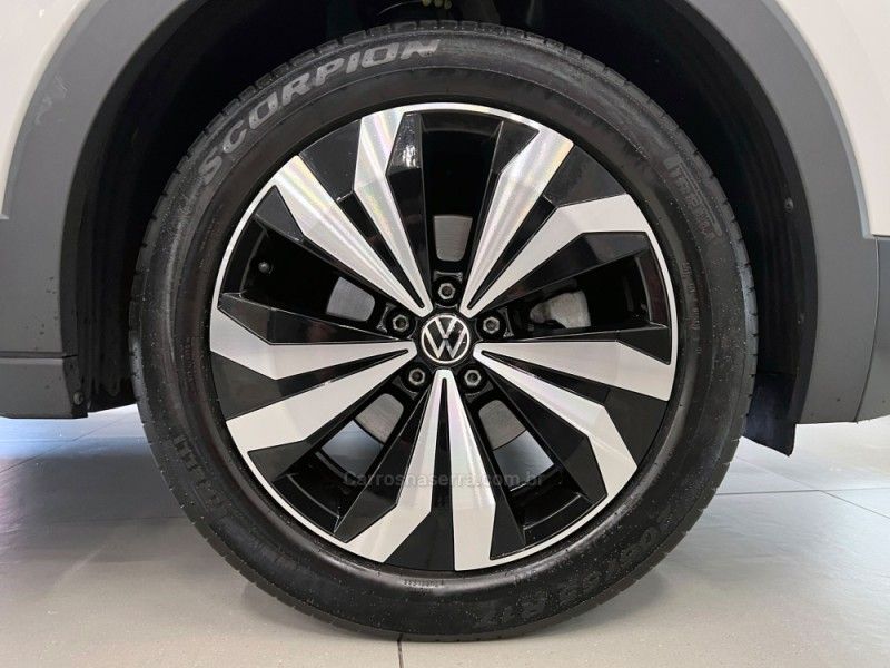 VOLKSWAGEN T-CROSS 1.0 COMFORTLINE TSI 2023/2023 ÓTIMA CAR FLORES DA CUNHA / Carros no Vale VOLKSWAGEN T-CROSS 1.0 COMFORTLINE TSI 2023/2023 ÓTIMA CAR FLORES DA CUNHA / Carros no Vale