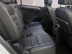 VOLKSWAGEN TIGUAN 2.0 ALLSPACE R-LINE 350 TSI 4X4 2020/2020 ÓTIMA CAR FLORES DA CUNHA / Carros no Vale