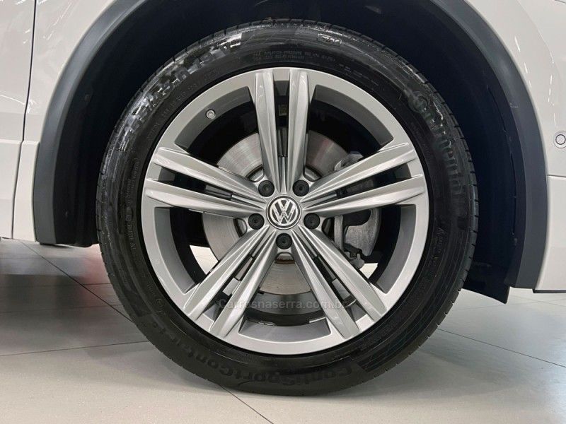 VOLKSWAGEN TIGUAN 2.0 ALLSPACE R-LINE 350 TSI 4X4 2020/2020 ÓTIMA CAR FLORES DA CUNHA / Carros no Vale