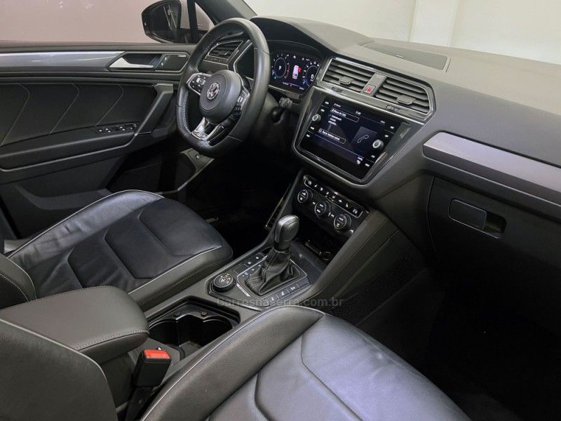VOLKSWAGEN TIGUAN 2.0 ALLSPACE R-LINE 350 TSI 4X4 2020/2020 ÓTIMA CAR FLORES DA CUNHA / Carros no Vale VOLKSWAGEN TIGUAN 2.0 ALLSPACE R-LINE 350 TSI 4X4 2020/2020 ÓTIMA CAR FLORES DA CUNHA / Carros no Vale