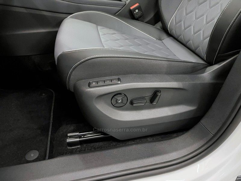 VOLKSWAGEN TIGUAN 2.0 TSI R-LINE 350 16V 2026/2026 ÓTIMA CAR FLORES DA CUNHA / Carros no Vale