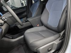 VOLVO EX30 E60 CROSS COUNTRY 69 KW ELÉTRICO 2025/2026 ÓTIMA CAR FLORES DA CUNHA / Carros no Vale