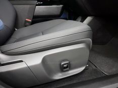 VOLVO EX30 E60 CROSS COUNTRY 69 KW ELÉTRICO 2025/2026 ÓTIMA CAR FLORES DA CUNHA / Carros no Vale