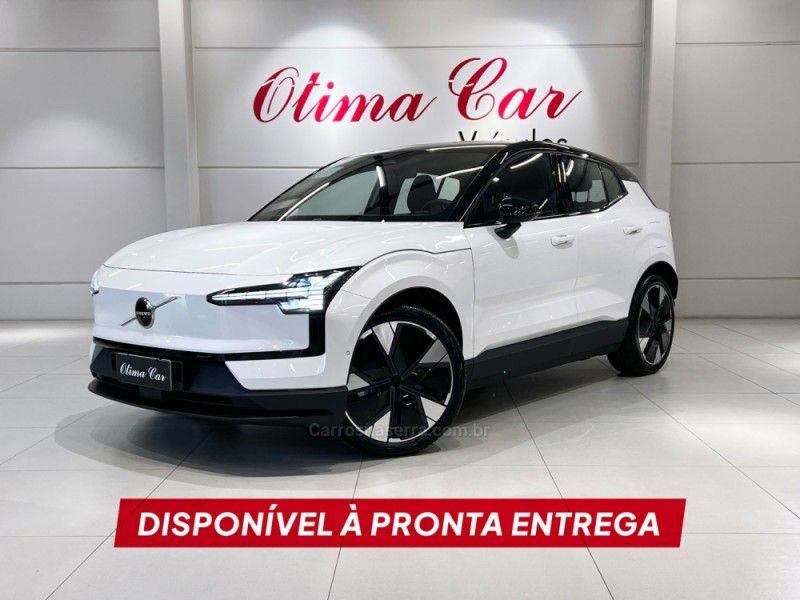 VOLVO EX30 ULTRA EXTENDED RANGE 2024/2025 ÓTIMA CAR FLORES DA CUNHA / Carros no Vale