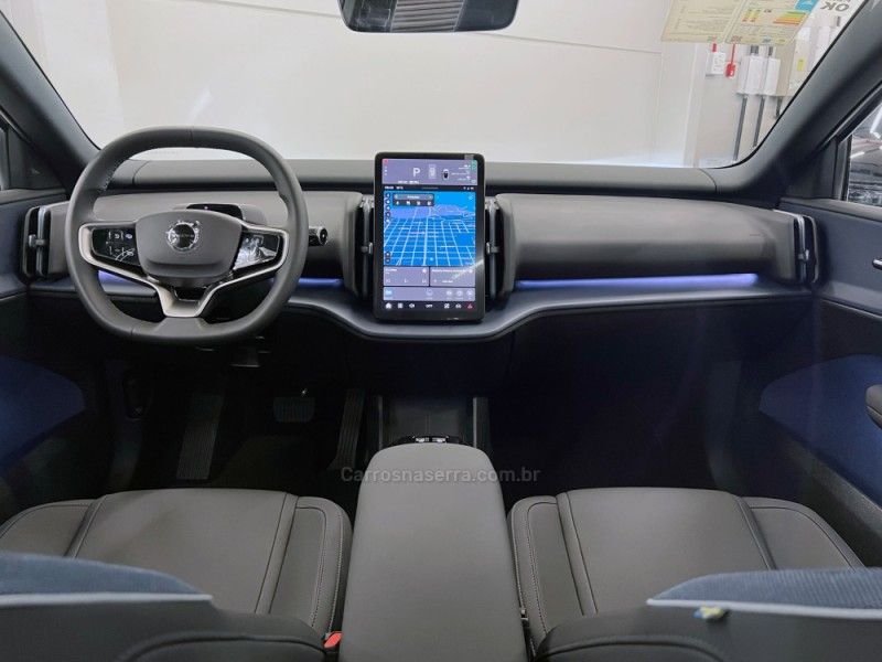 VOLVO EX30 ULTRA EXTENDED RANGE 2024/2025 ÓTIMA CAR FLORES DA CUNHA / Carros no Vale