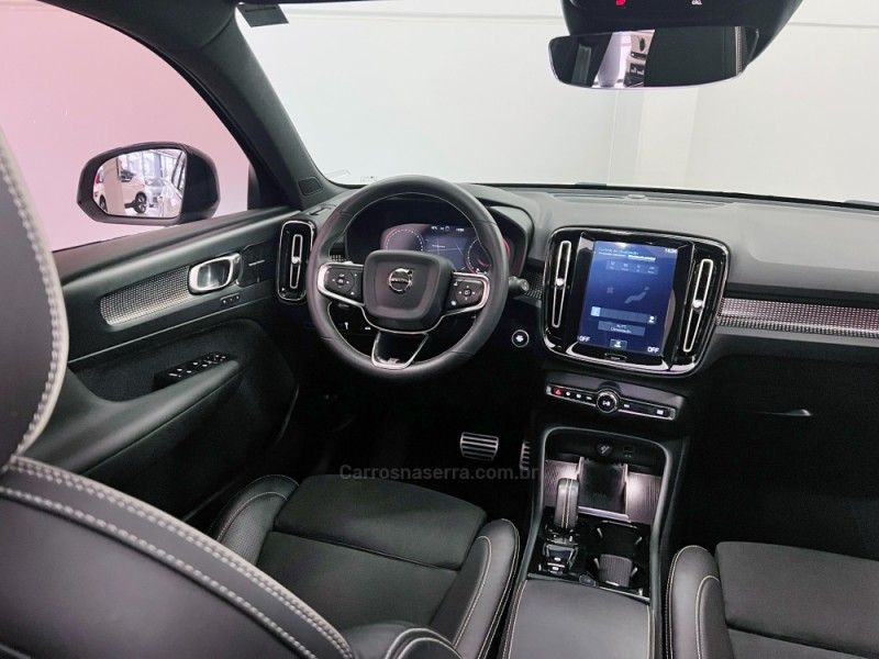 VOLVO XC 40 2.0 T5 R-DESIGN SPE AWD GEARTRONIC 2019/2020 ÓTIMA CAR FLORES DA CUNHA / Carros no Vale VOLVO XC 40 2.0 T5 R-DESIGN SPE AWD GEARTRONIC 2019/2020 ÓTIMA CAR FLORES DA CUNHA / Carros no Vale