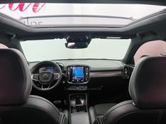 VOLVO XC 40 2.0 T5 R-DESIGN SPE AWD GEARTRONIC 2019/2020 ÓTIMA CAR FLORES DA CUNHA / Carros no Vale