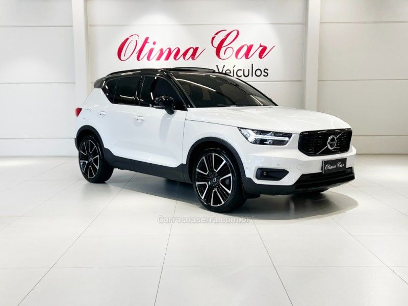 VOLVO XC 40 2.0 T5 R-DESIGN SPE AWD GEARTRONIC 2019/2020 ÓTIMA CAR FLORES DA CUNHA / Carros no Vale VOLVO XC 40 2.0 T5 R-DESIGN SPE AWD GEARTRONIC 2019/2020 ÓTIMA CAR FLORES DA CUNHA / Carros no Vale