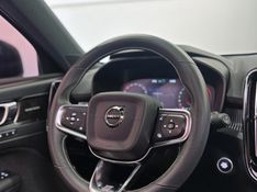 VOLVO XC 40 2.0 T5 R-DESIGN SPE AWD GEARTRONIC 2019/2020 ÓTIMA CAR FLORES DA CUNHA / Carros no Vale