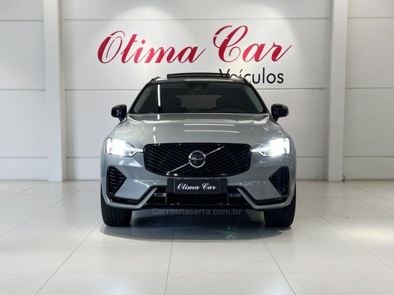 VOLVO XC60 2.0 T8 ULTRA DARK AWD HÍBRIDO 2026/2026 ÓTIMA CAR FLORES DA CUNHA / Carros no Vale VOLVO XC60 2.0 T8 ULTRA DARK AWD HÍBRIDO 2026/2026 ÓTIMA CAR FLORES DA CUNHA / Carros no Vale