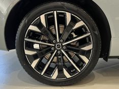 VOLVO XC60 2.0 T8 ULTRA DARK AWD HÍBRIDO 2026/2026 ÓTIMA CAR FLORES DA CUNHA / Carros no Vale