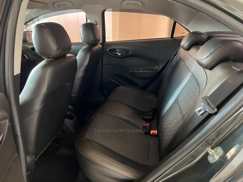 CHEVROLET PRISMA 1.4 MPFI LTZ 8V 2016/2017 CIMIRRO AUTOMÓVEIS TAQUARA / Carros no Vale CHEVROLET PRISMA 1.4 MPFI LTZ 8V 2016/2017 CIMIRRO AUTOMÓVEIS TAQUARA / Carros no Vale