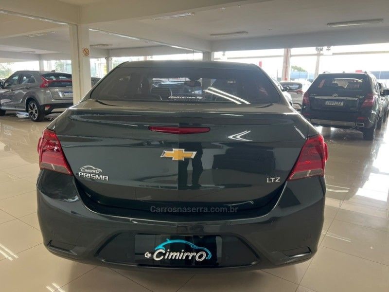 CHEVROLET PRISMA 1.4 MPFI LTZ 8V 2016/2017 CIMIRRO AUTOMÓVEIS TAQUARA / Carros no Vale CHEVROLET PRISMA 1.4 MPFI LTZ 8V 2016/2017 CIMIRRO AUTOMÓVEIS TAQUARA / Carros no Vale