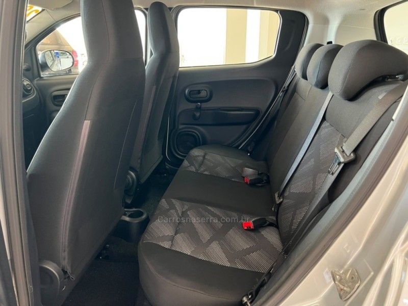 FIAT MOBI 1.0 8V EVO LIKE 2020/2020 CIMIRRO AUTOMÓVEIS TAQUARA / Carros no Vale FIAT MOBI 1.0 8V EVO LIKE 2020/2020 CIMIRRO AUTOMÓVEIS TAQUARA / Carros no Vale