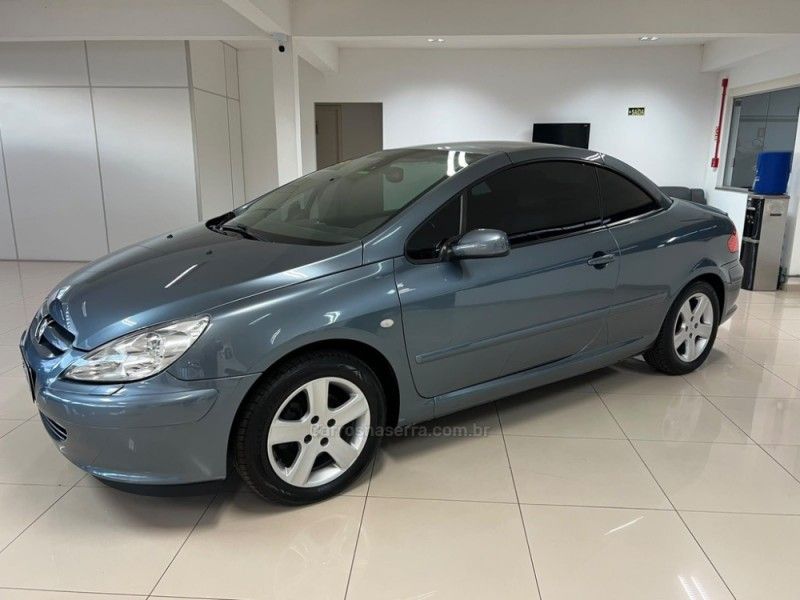 PEUGEOT 307 2.0 CC 16V 2004/2005 CIMIRRO AUTOMÓVEIS TAQUARA / Carros no Vale PEUGEOT 307 2.0 CC 16V 2004/2005 CIMIRRO AUTOMÓVEIS TAQUARA / Carros no Vale