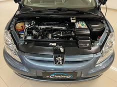 PEUGEOT 307 2.0 CC 16V 2004/2005 CIMIRRO AUTOMÓVEIS TAQUARA / Carros no Vale