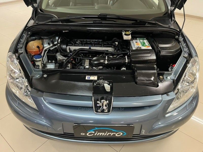 PEUGEOT 307 2.0 CC 16V 2004/2005 CIMIRRO AUTOMÓVEIS TAQUARA / Carros no Vale PEUGEOT 307 2.0 CC 16V 2004/2005 CIMIRRO AUTOMÓVEIS TAQUARA / Carros no Vale