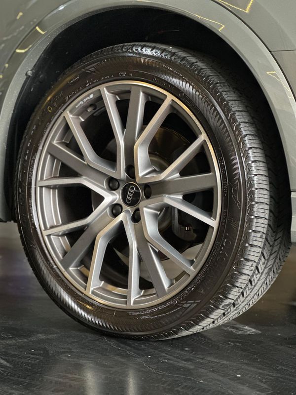 Audi Q3 Spb 2.0 Tfsi 2023/2024 DL MOTORS LAJEADO / Carros no Vale Audi Q3 Spb 2.0 Tfsi 2023/2024 DL MOTORS LAJEADO / Carros no Vale