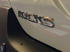 Nissan Kicks Sl Cvt 2018/2018 DL MOTORS LAJEADO / Carros no Vale