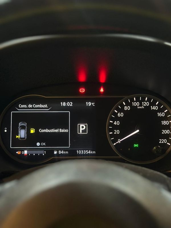 Nissan Kicks Sl Cvt 2018/2018 DL MOTORS LAJEADO / Carros no Vale