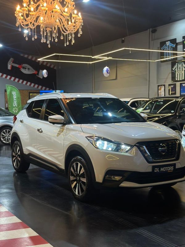 Nissan Kicks Sl Cvt 2018/2018 DL MOTORS LAJEADO / Carros no Vale