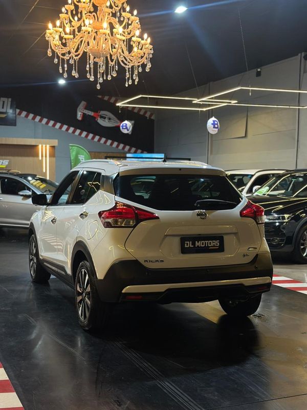 Nissan Kicks Sl Cvt 2018/2018 DL MOTORS LAJEADO / Carros no Vale