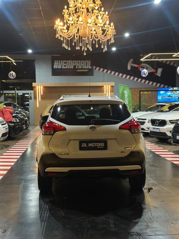 Nissan Kicks Sl Cvt 2018/2018 DL MOTORS LAJEADO / Carros no Vale