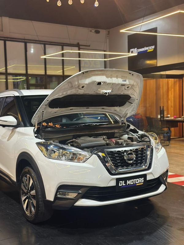 Nissan Kicks Sl Cvt 2018/2018 DL MOTORS LAJEADO / Carros no Vale