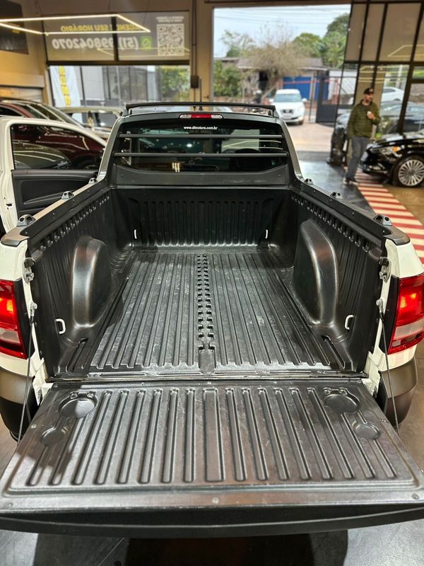 Volkswagen Saveiro Cs Rb Mpi 2022/2023 DL MOTORS LAJEADO / Carros no Vale