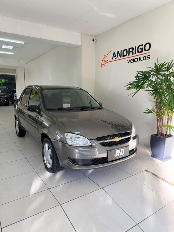 CHEVROLET CORSA 1.0 LS CLASSIC ADVANTAGE 2014/2015 ANDRIGO VEÍCULOS CAXIAS DO SUL / Carros no Vale CHEVROLET CORSA 1.0 LS CLASSIC ADVANTAGE 2014/2015 ANDRIGO VEÍCULOS CAXIAS DO SUL / Carros no Vale