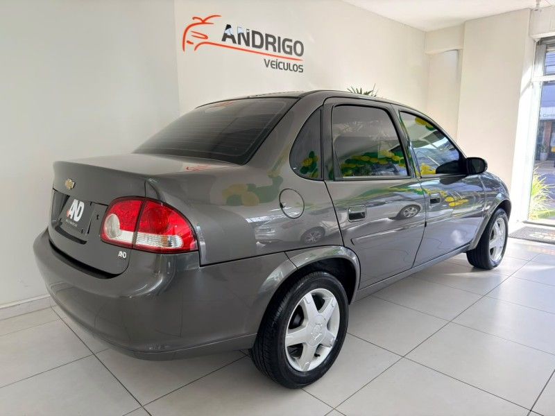 CHEVROLET CORSA 1.0 LS CLASSIC ADVANTAGE 2014/2015 ANDRIGO VEÍCULOS CAXIAS DO SUL / Carros no Vale CHEVROLET CORSA 1.0 LS CLASSIC ADVANTAGE 2014/2015 ANDRIGO VEÍCULOS CAXIAS DO SUL / Carros no Vale