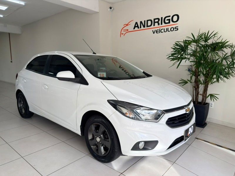 CHEVROLET ONIX 1.4 MPFI LTZ 8V 2017/2018 ANDRIGO VEÍCULOS CAXIAS DO SUL / Carros no Vale CHEVROLET ONIX 1.4 MPFI LTZ 8V 2017/2018 ANDRIGO VEÍCULOS CAXIAS DO SUL / Carros no Vale