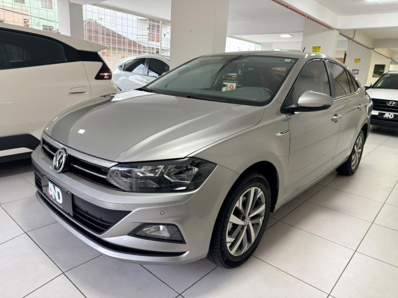 VOLKSWAGEN VIRTUS 1.0 200 TSI COMFORTLINE 2018/2019 ANDRIGO VEÍCULOS CAXIAS DO SUL / Carros no Vale
