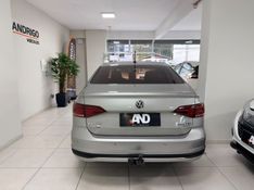 VOLKSWAGEN VIRTUS 1.0 200 TSI COMFORTLINE 2018/2019 ANDRIGO VEÍCULOS CAXIAS DO SUL / Carros no Vale