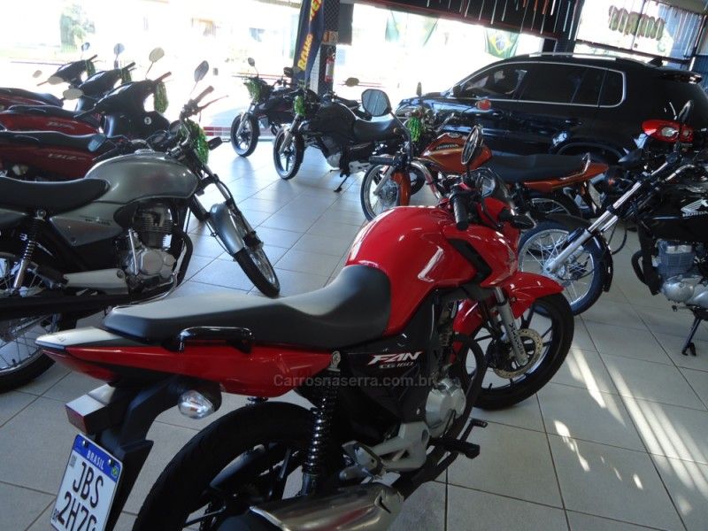 Honda Motos CG 160 FAN ESDI 2022/2023 BOURSCHEID CARROS E MOTOS SANTA CLARA DO SUL / Carros no Vale