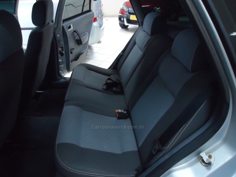 VOLKSWAGEN PARATI 1.6 MI TRACK & FIELD 8V G.IV 2007/2007 BOURSCHEID CARROS E MOTOS SANTA CLARA DO SUL / Carros no Vale