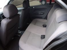 VOLKSWAGEN VOYAGE 1.6 MSI TOTALFLEX COMFORTLINE 2010/2010 BOURSCHEID CARROS E MOTOS SANTA CLARA DO SUL / Carros no Vale