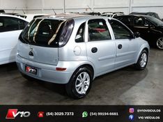 CHEVROLET CORSA 1.4 MPFI MAXX 8V 2011/2012 V10 VEÍCULOS CAXIAS DO SUL / Carros no Vale