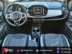 FIAT UNO 1.4 EVO WAY 8V 2015/2015 V10 VEÍCULOS CAXIAS DO SUL / Carros no Vale
